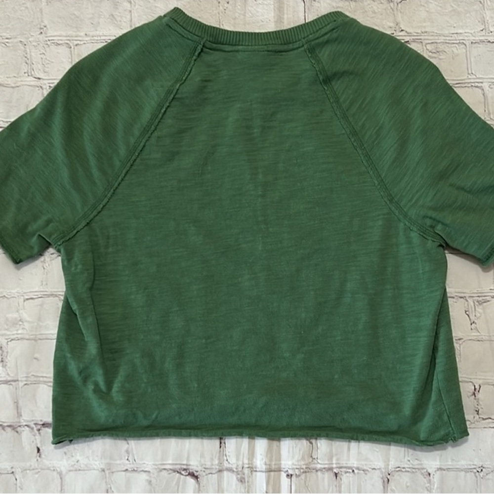 Pink Victoria’s Secret Signature Cotton Puppy Cropped Tee L Green - Picture 2 of 2